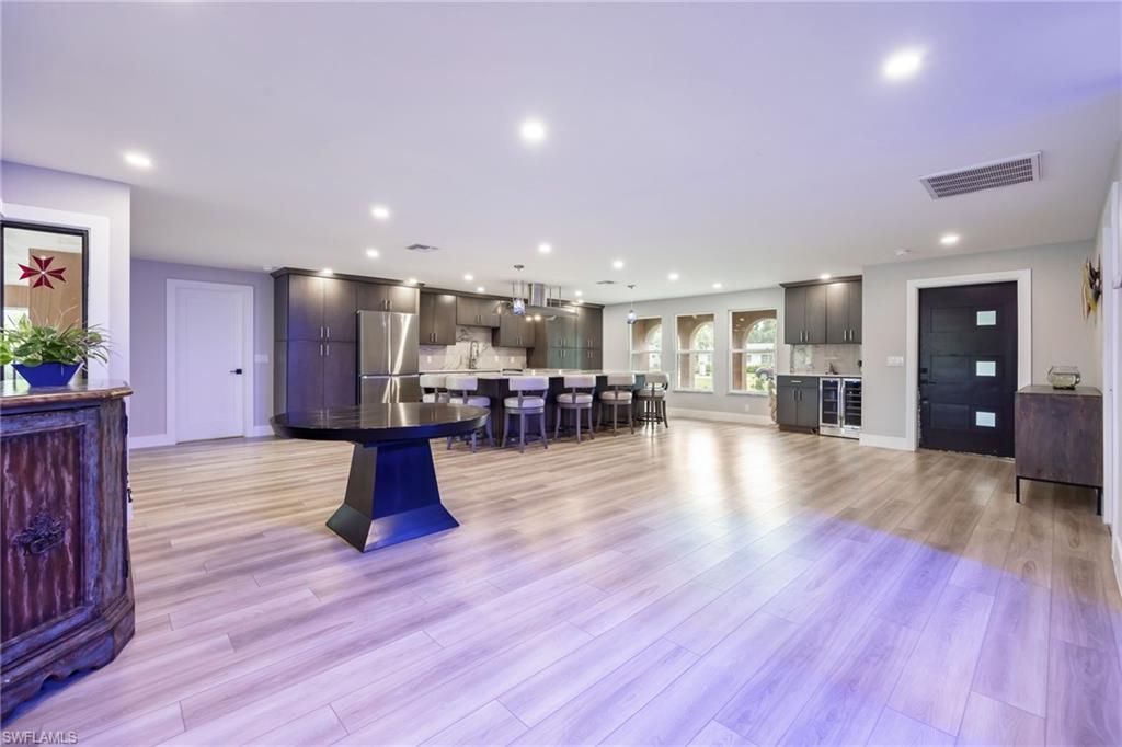 1860 Marina Cir, North Fort Myers, FL 33903 Photo