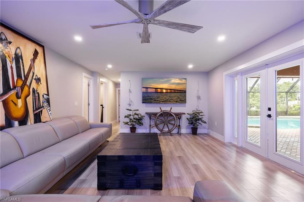 1860 Marina Cir, North Fort Myers, FL 33903 Photo