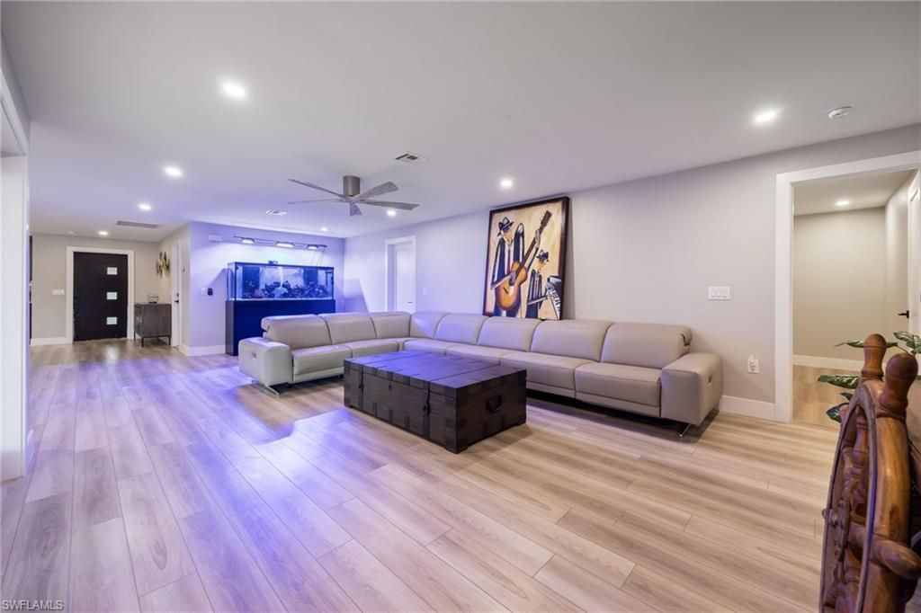 1860 Marina Cir, North Fort Myers, FL 33903 Photo