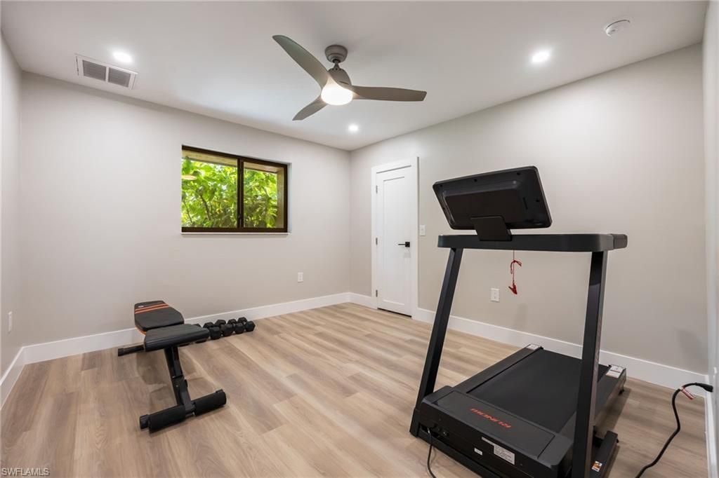 1860 Marina Cir, North Fort Myers, FL 33903 Photo