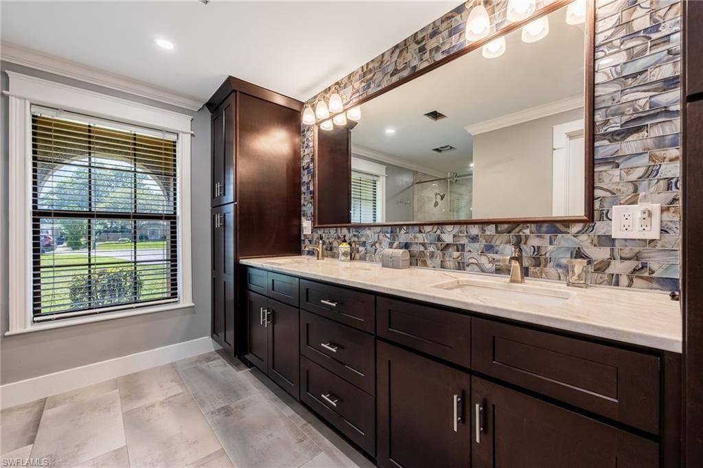 1860 Marina Cir, North Fort Myers, FL 33903 Photo