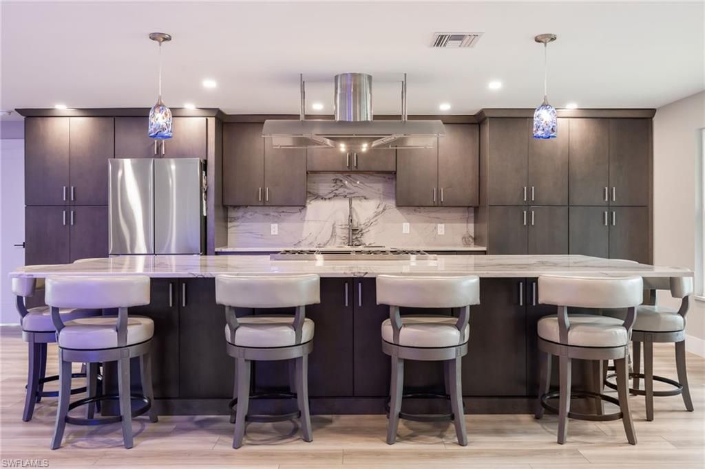 1860 Marina Cir, North Fort Myers, FL 33903 Photo