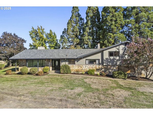 4667 ST PAUL NE HWY, St. Paul, OR 97137