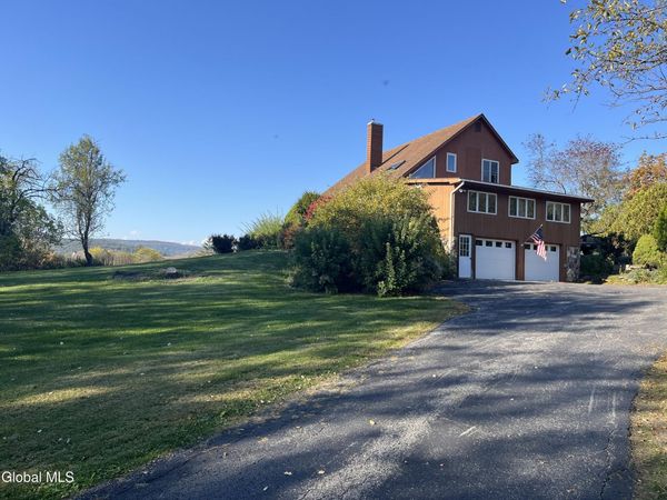 945 NYS Route 9N, Ticonderoga, NY 12883