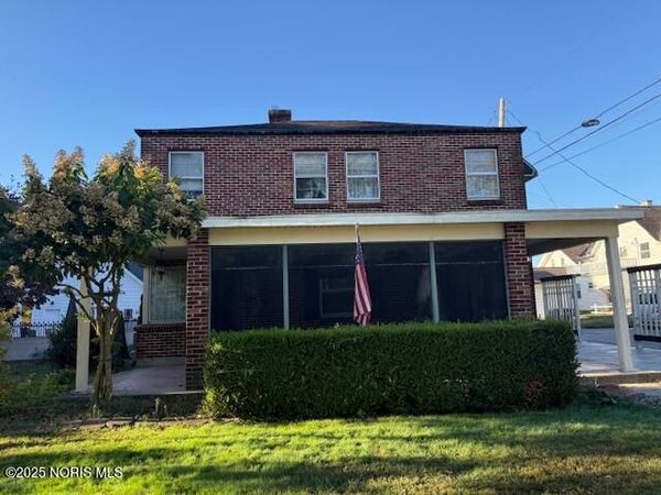 305 W 1st Street, Defiance, OH 43512