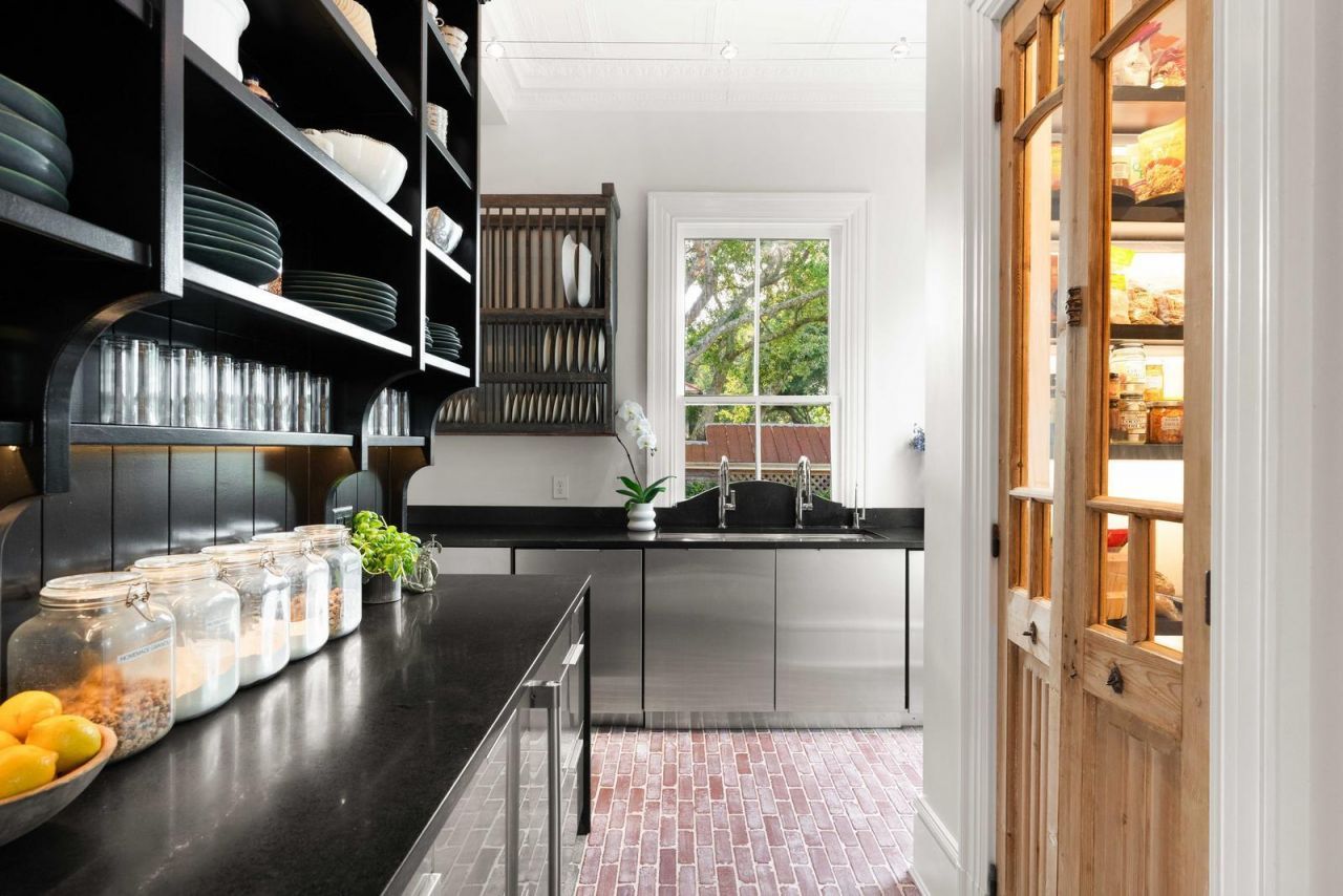 1750 Ion Avenue Photo 16