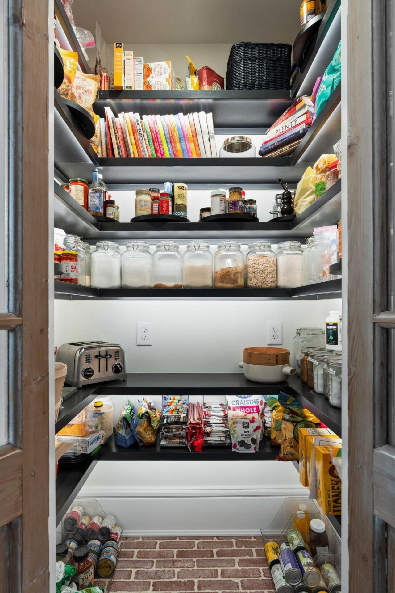 1750 Ion Avenue Photo 20