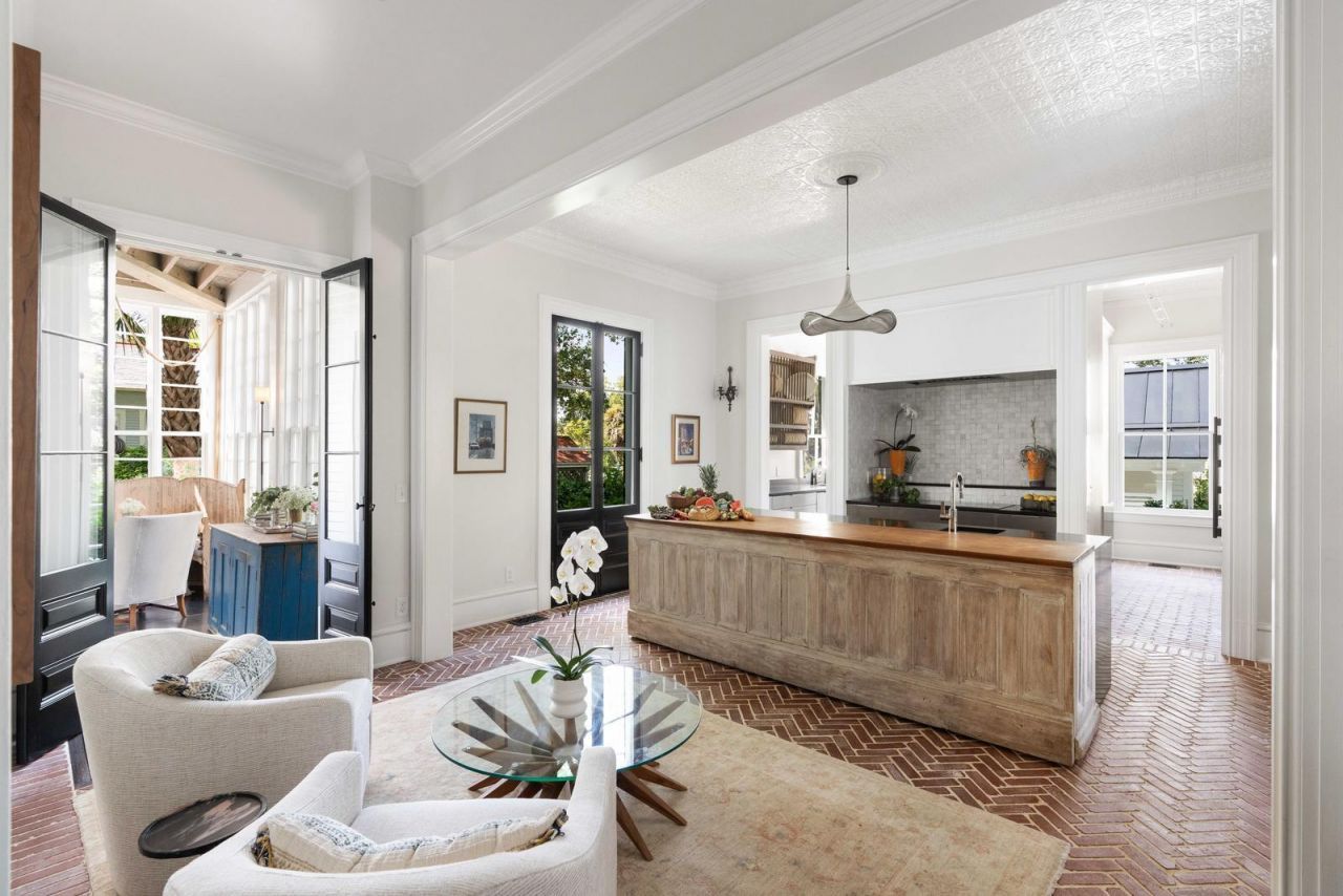 1750 Ion Avenue Photo 23