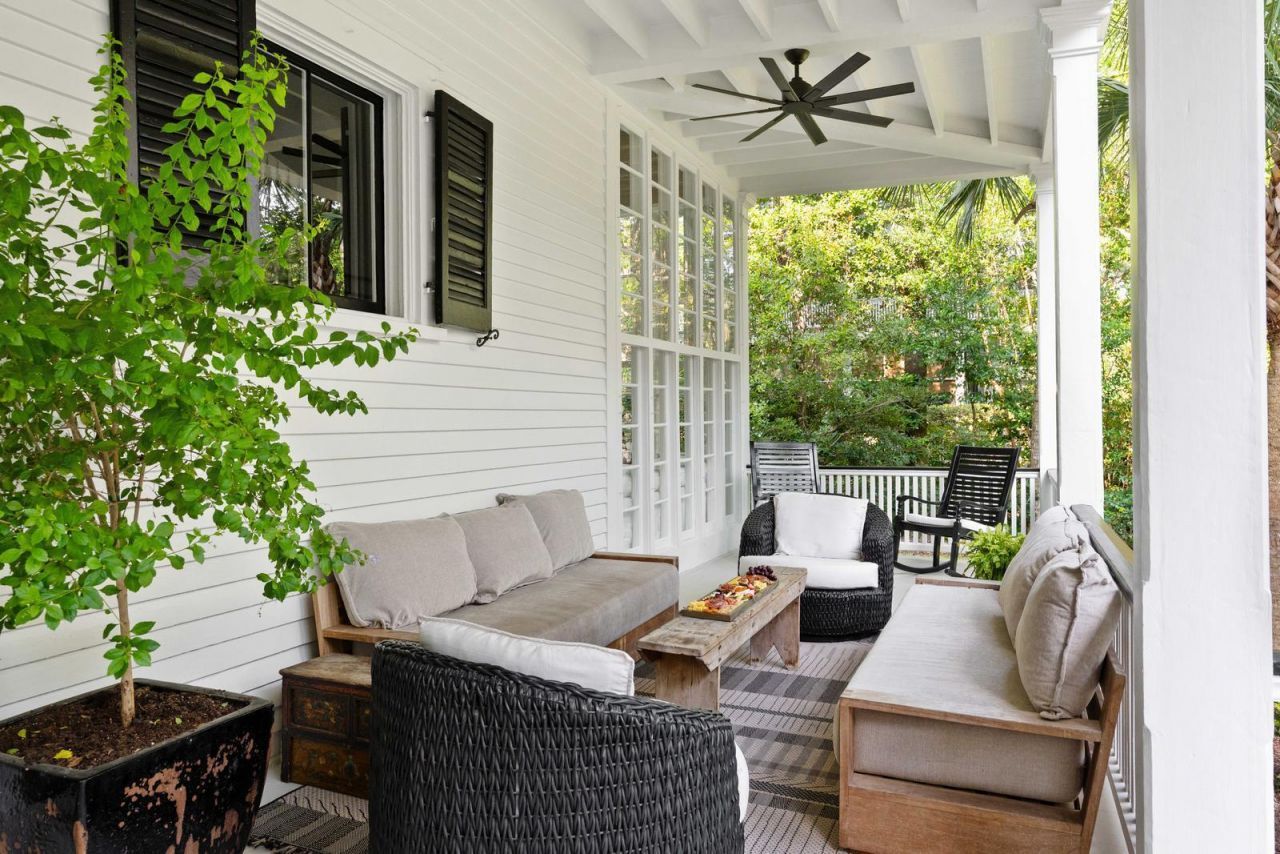 1750 Ion Avenue Photo 4