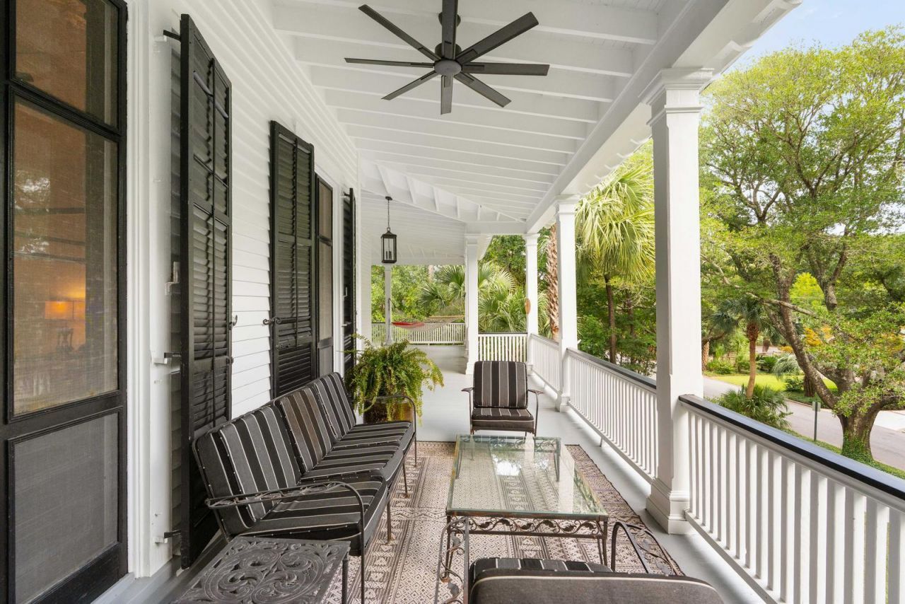 1750 Ion Avenue Photo 40