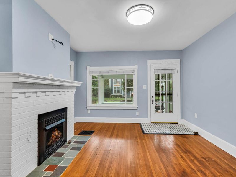 477 W 4th Avenue, Columbus, OH 43201 Photo 4