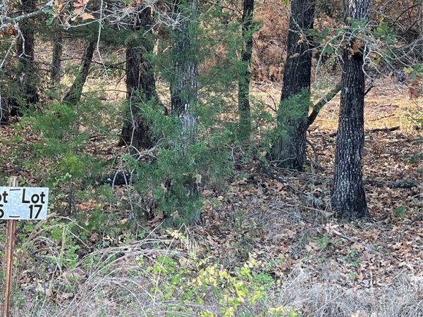 2611 S McKenzie , Agra, OK 74824