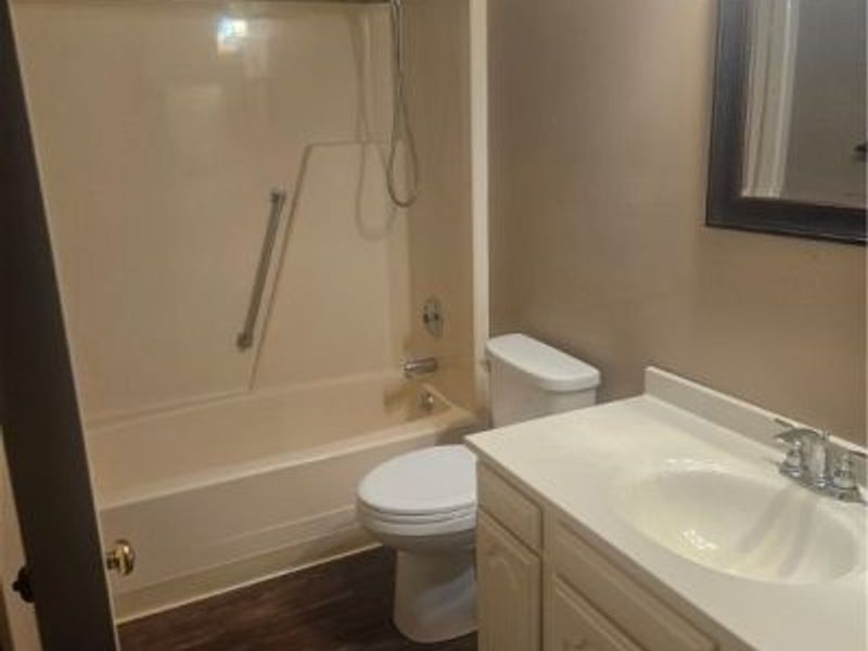 4543 Saint James Circle NW, Canton, OH 44708 Photo 6