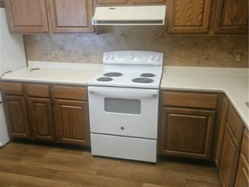 4543 Saint James Circle NW, Canton, OH 44708 Photo 9