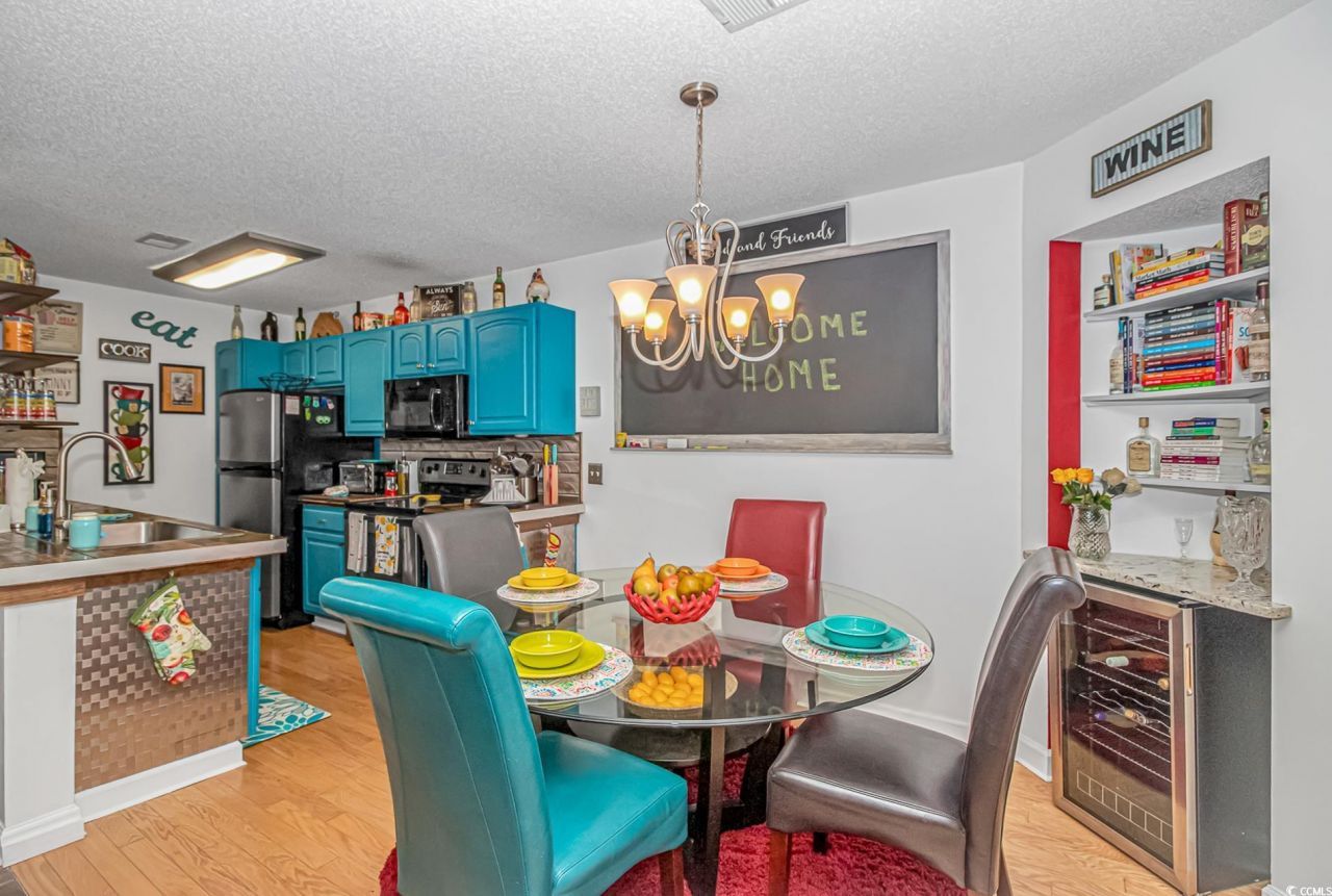 4394 Daphne Ln. Photo 13