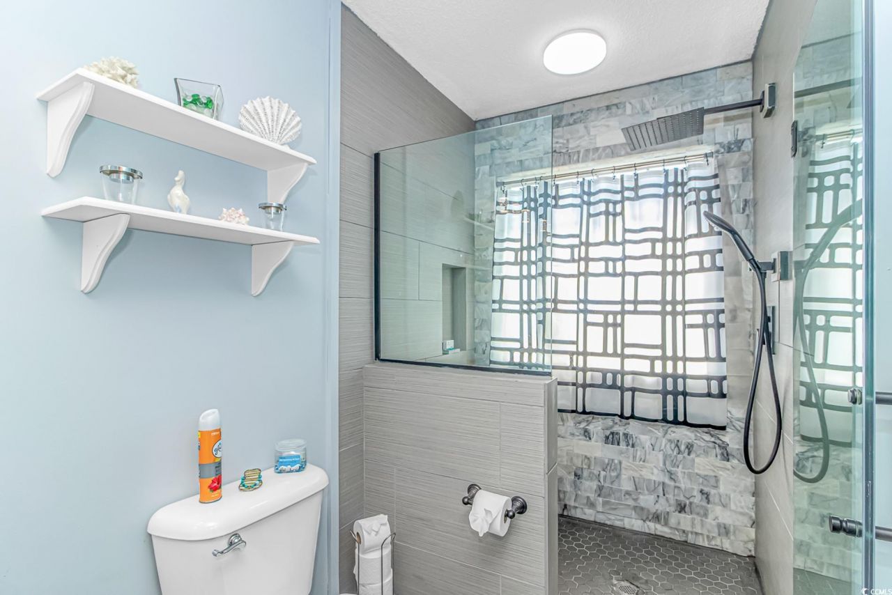 4394 Daphne Ln. Photo 28