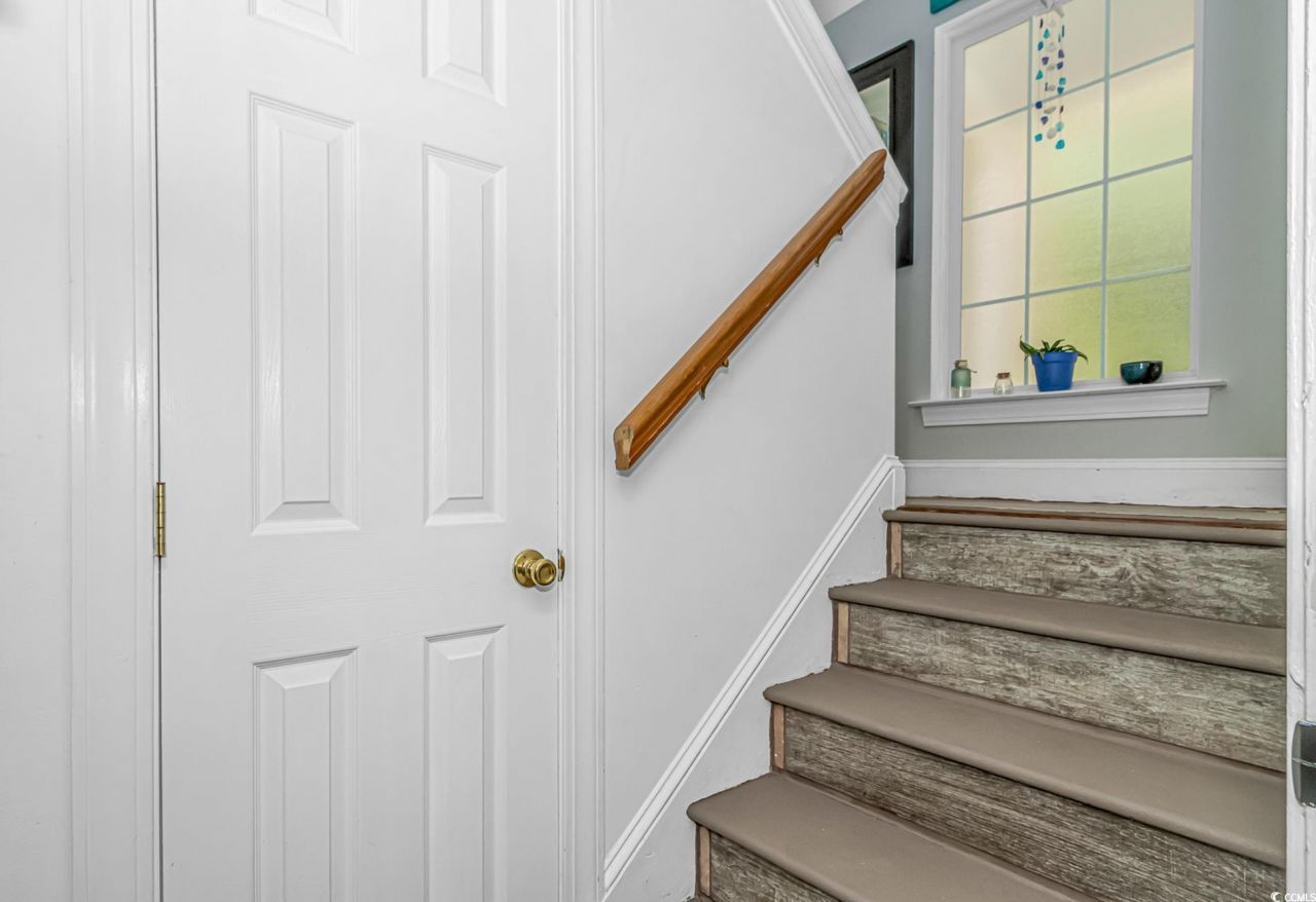 4394 Daphne Ln. Photo 30