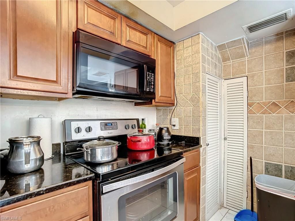 4924 Hawaii Blvd, Unit 5, Naples, FL 34112 Photo