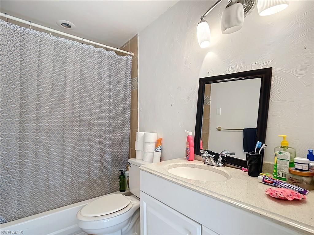 4924 Hawaii Blvd, Unit 5, Naples, FL 34112 Photo