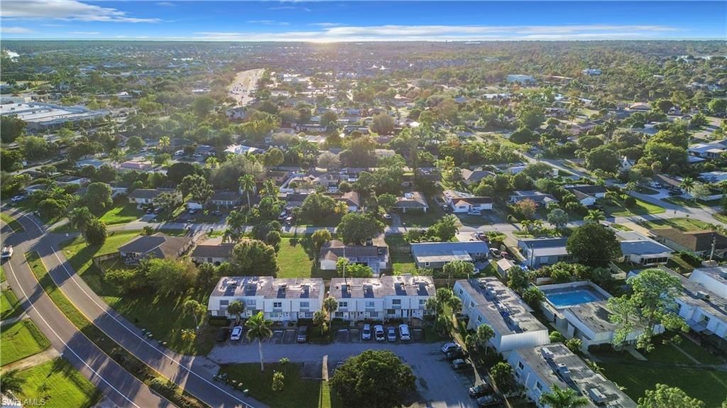 4924 Hawaii Blvd, Unit 5, Naples, FL 34112 Photo