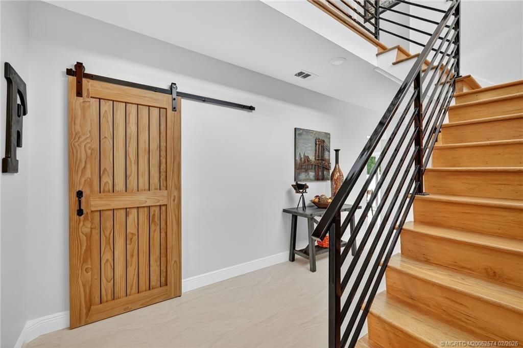 80 SE Saint Lucie Boulevard, Stuart, FL 34996 Photo