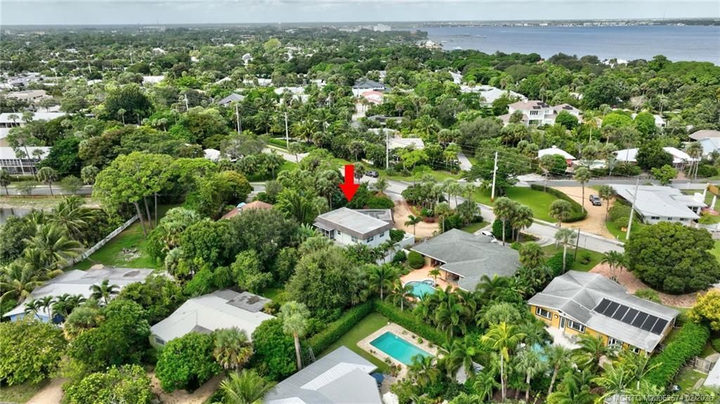 80 SE Saint Lucie Boulevard, Stuart, FL 34996 Photo