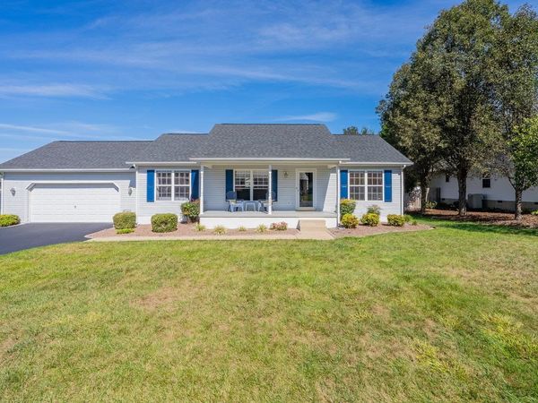 704 17TH ST, GROTTOES, VA 24441