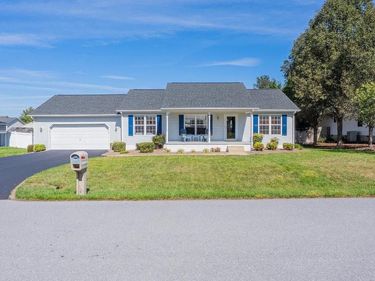 704 17TH STREET, GROTTOES, VA 24441