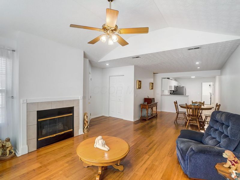 2609 Landings Way, Unit 29, Grove City, OH 43123 Photo 6