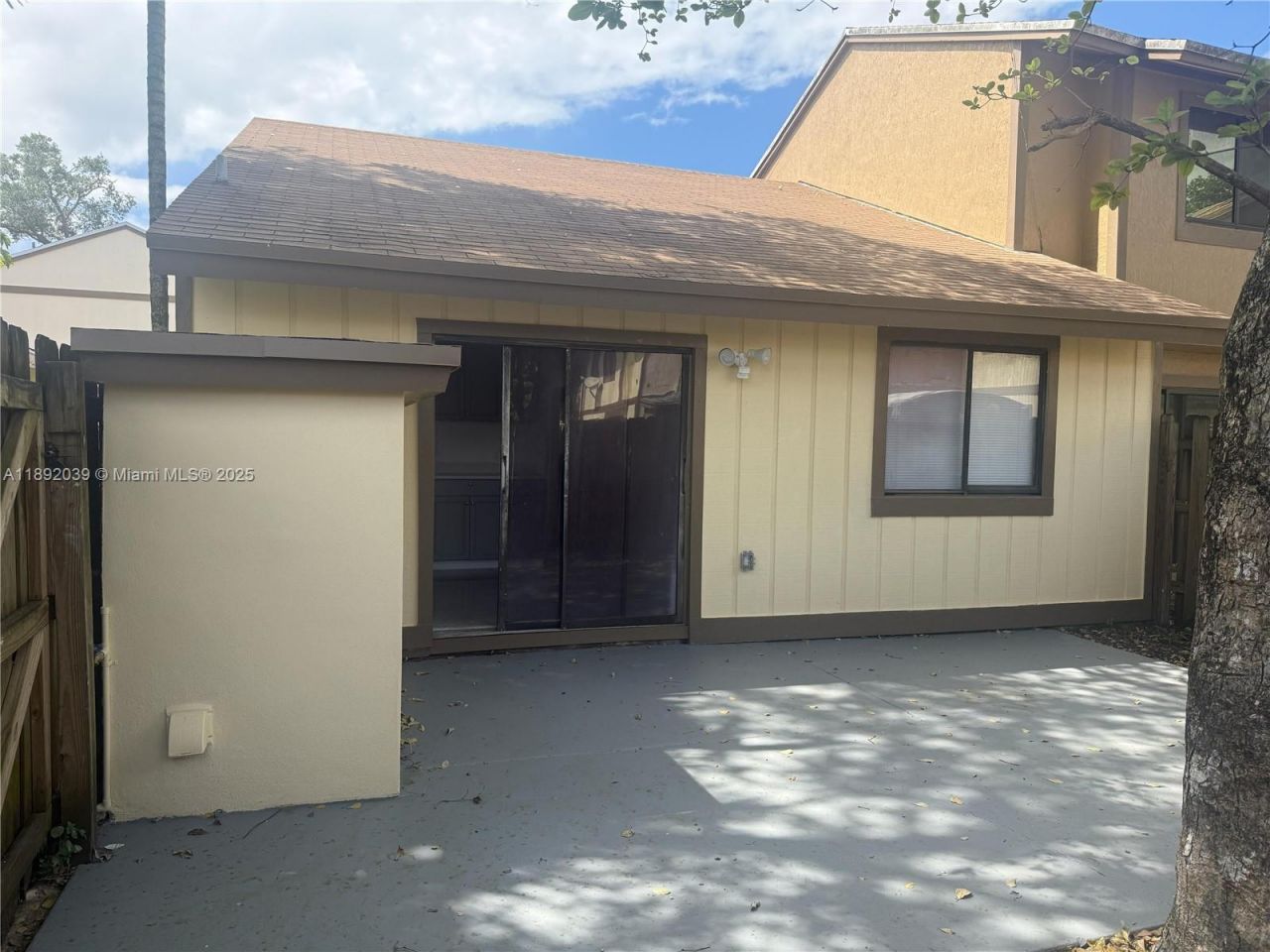 21133 NE 4th Ct, Miami, FL 33179 Photo