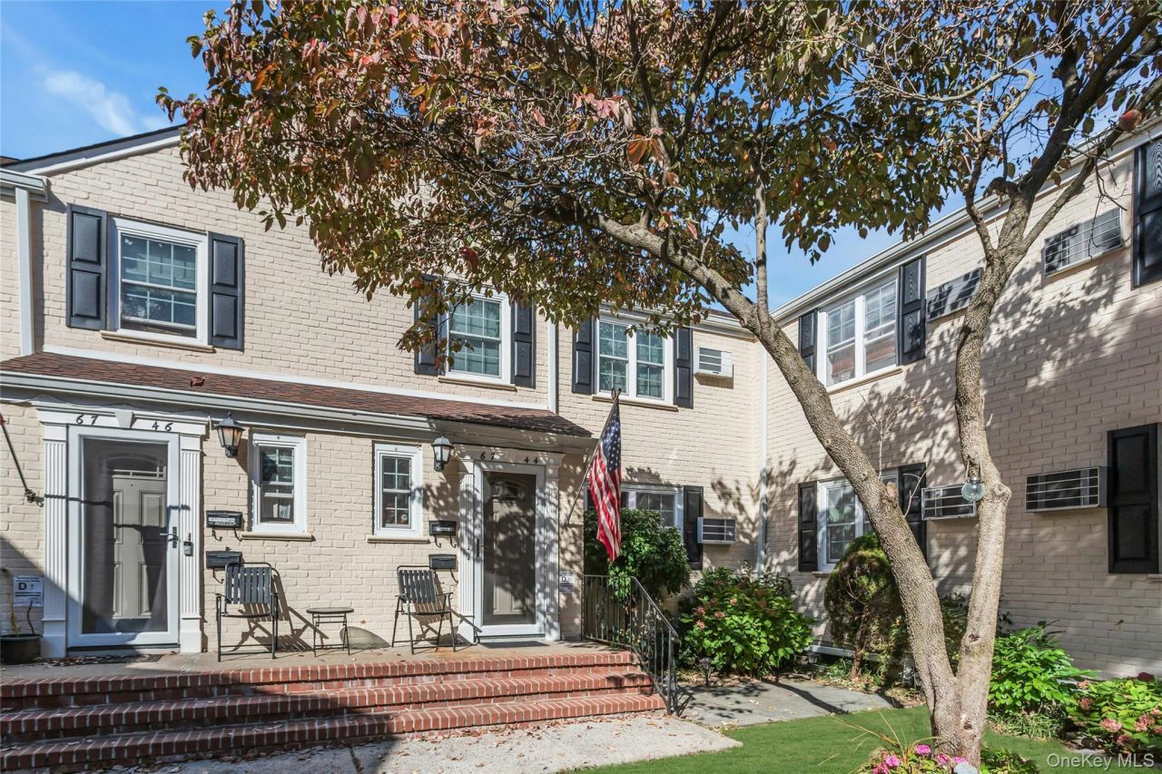 67-44 224th Street, Unit 1-A, Oakland Gardens, NY 11364 Main Photo