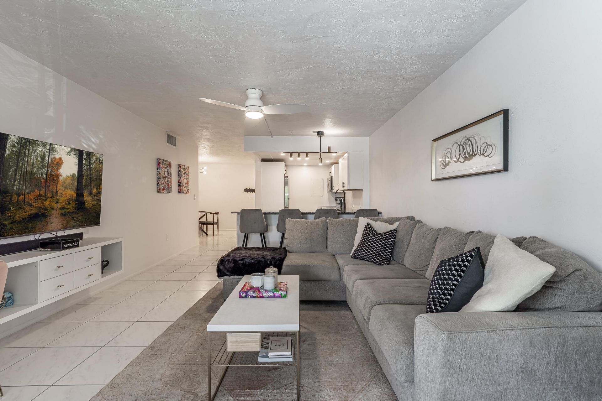 7100 NW 17th Street, Unit 220, Plantation, FL 33313 Photo