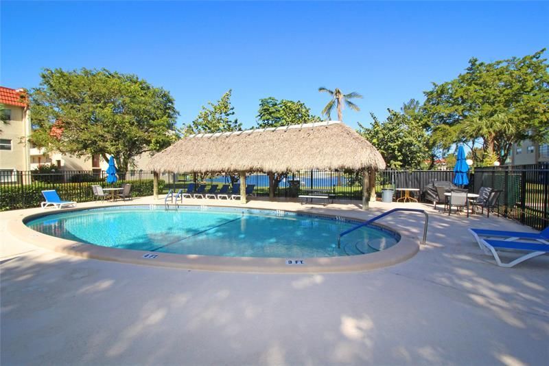 2901 Sunrise Lakes Drive, Unit 101, Fort Lauderdale, FL 33322 Photo