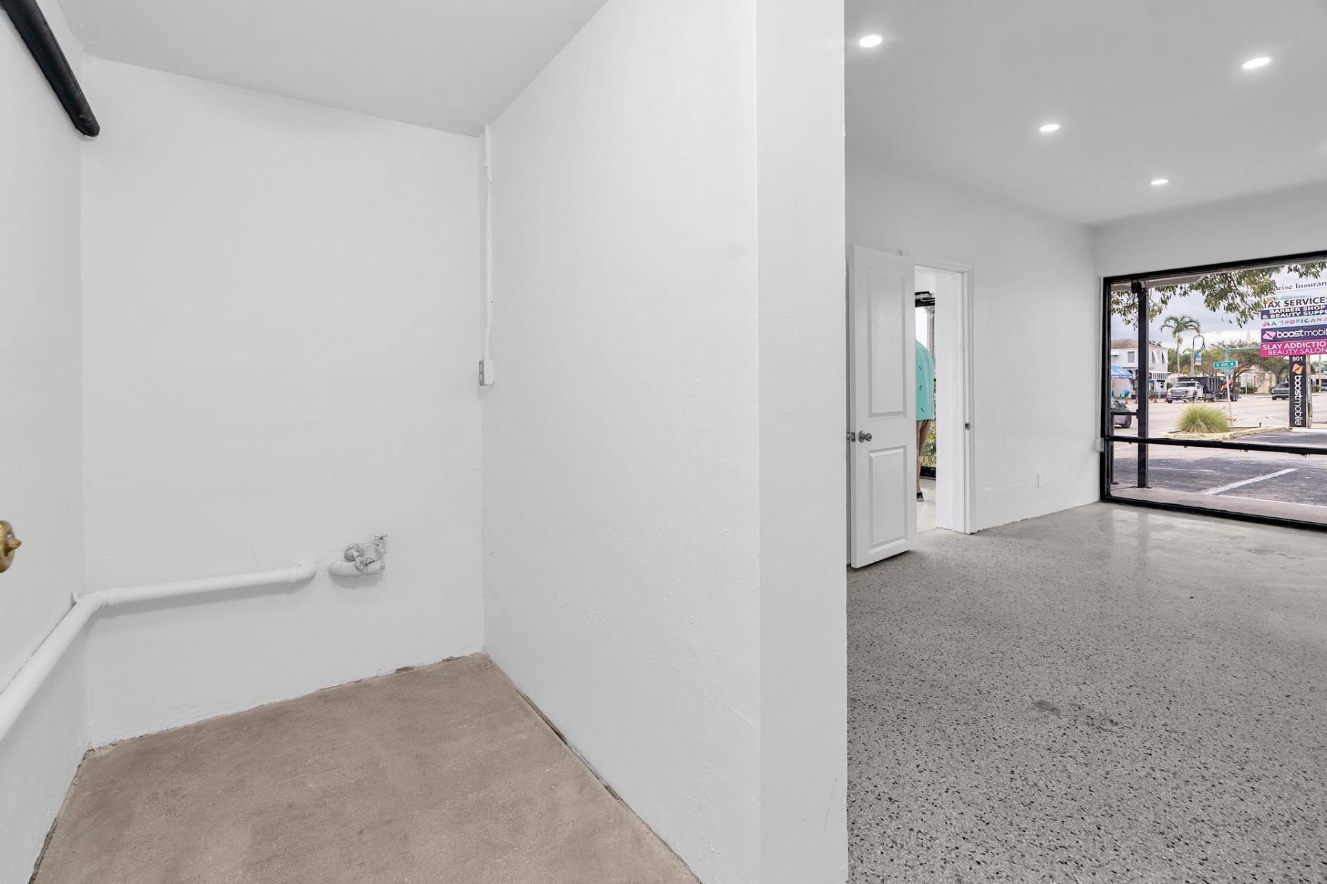 901 N Dixie Highway, Lake Worth, FL 33460 Photo