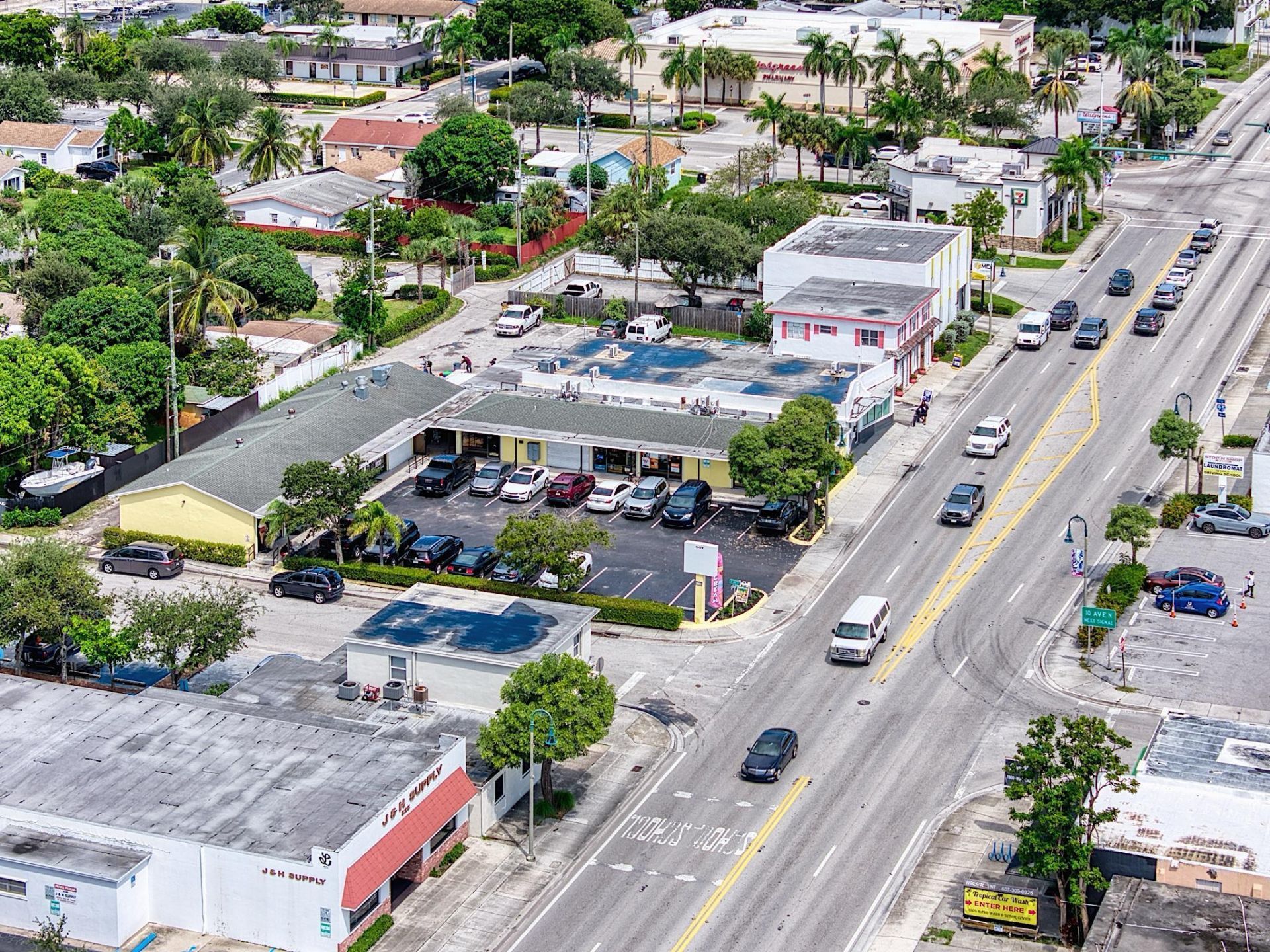 901 N Dixie Highway, Lake Worth, FL 33460 Photo