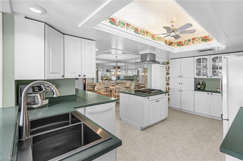 1935 SE 36th Ter, Cape Coral, Fl 33904 Photo