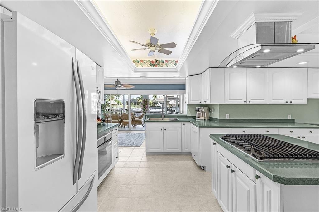 1935 SE 36th Ter, Cape Coral, Fl 33904 Photo