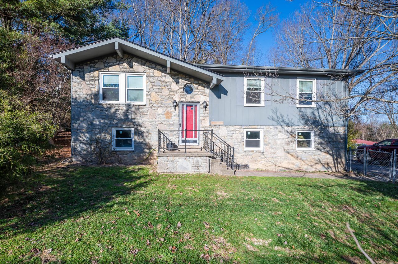 109 Herndon Street, Berea, KY 40403 Main Photo