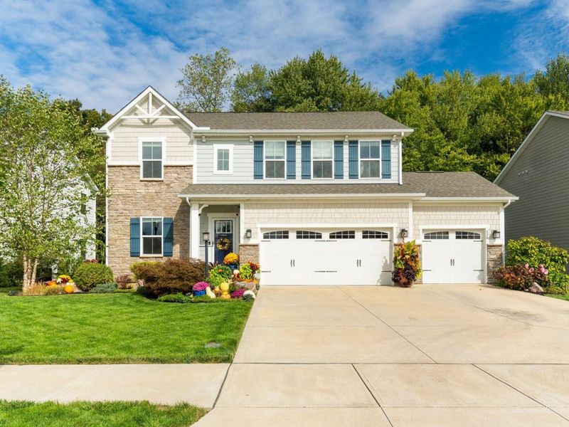 336 Mcnamara Loop, Lewis Center, OH 43035 Photo 2