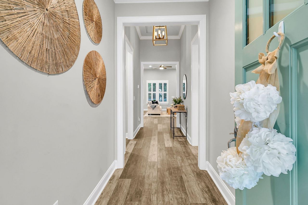 455 Coopers Hawk Drive Photo 13