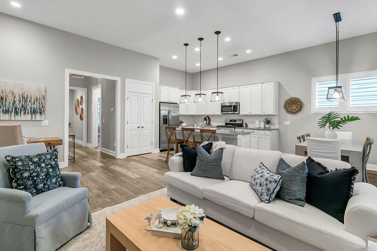 455 Coopers Hawk Drive Photo 15