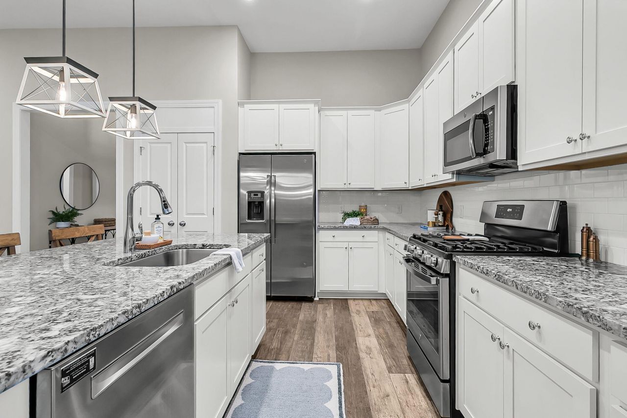 455 Coopers Hawk Drive Photo 21