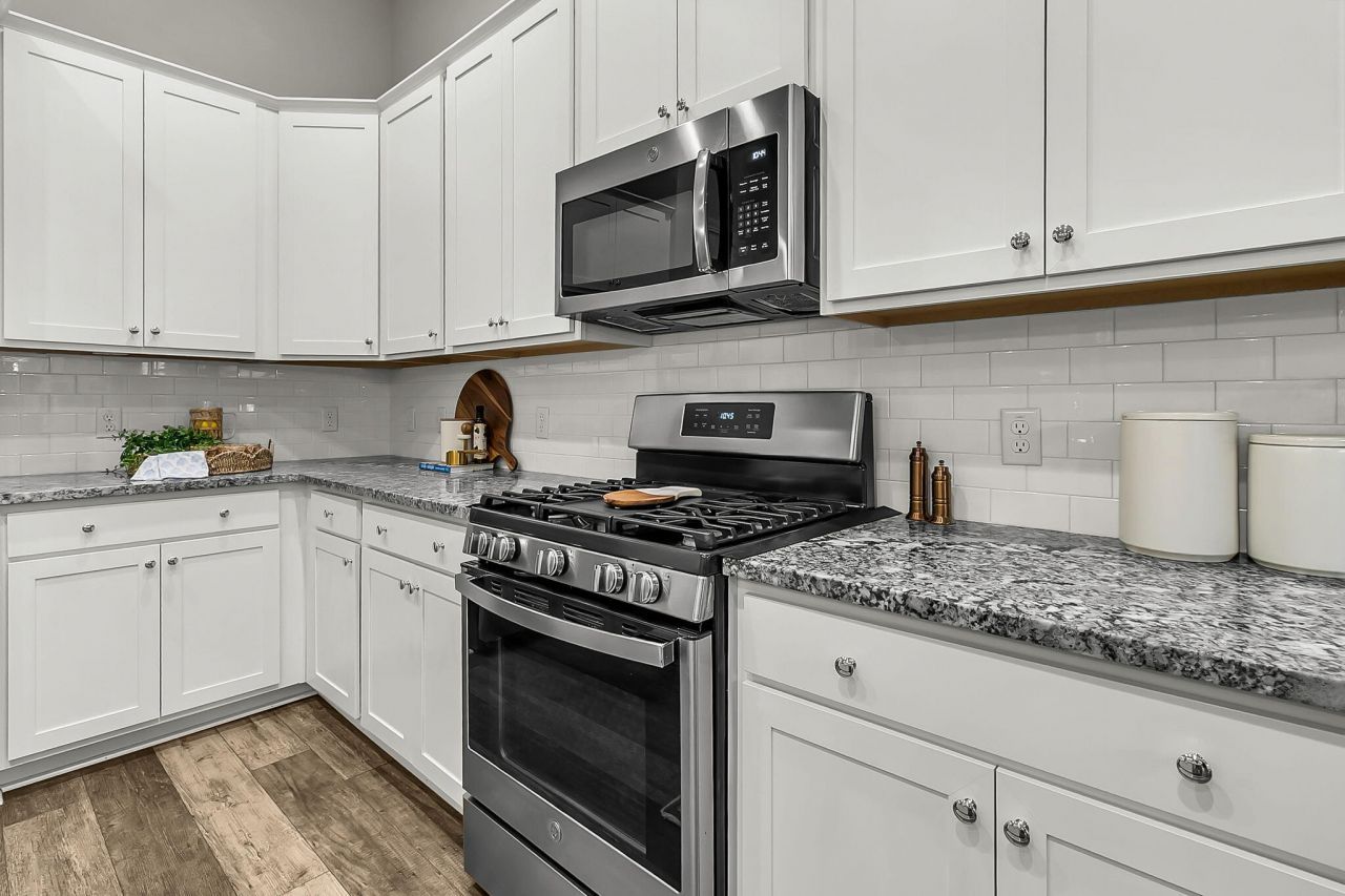 455 Coopers Hawk Drive Photo 22