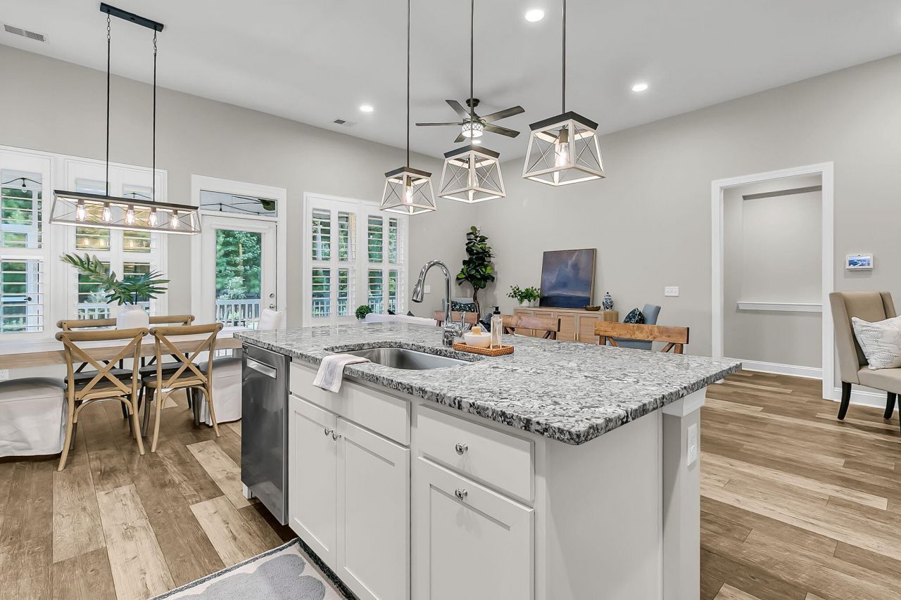 455 Coopers Hawk Drive Photo 24