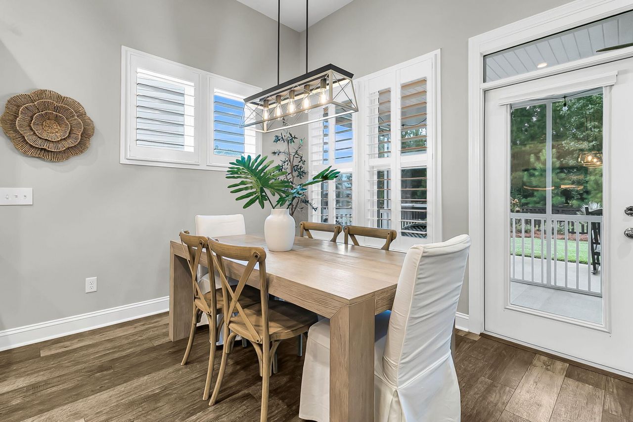 455 Coopers Hawk Drive Photo 25