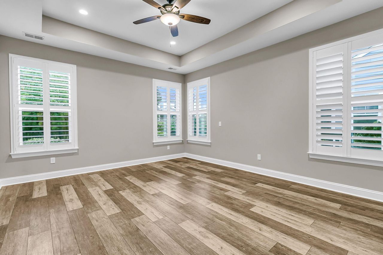 455 Coopers Hawk Drive Photo 28