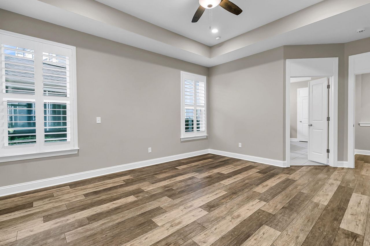 455 Coopers Hawk Drive Photo 29