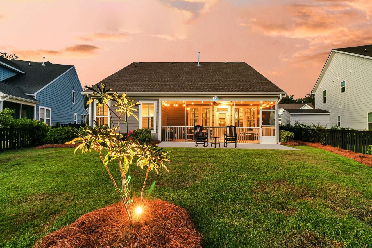 455 Coopers Hawk Drive Photo 46