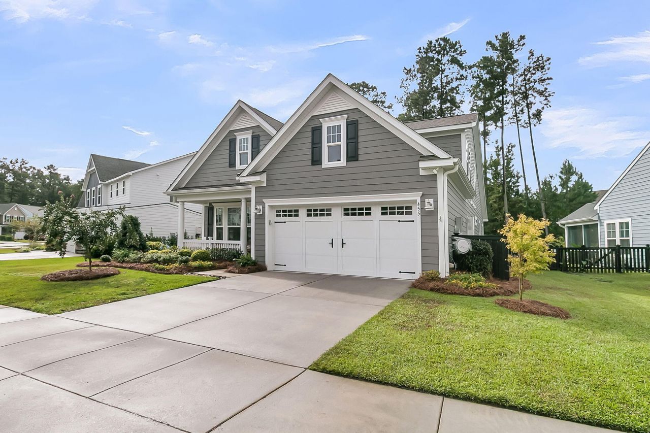 455 Coopers Hawk Drive Photo 8