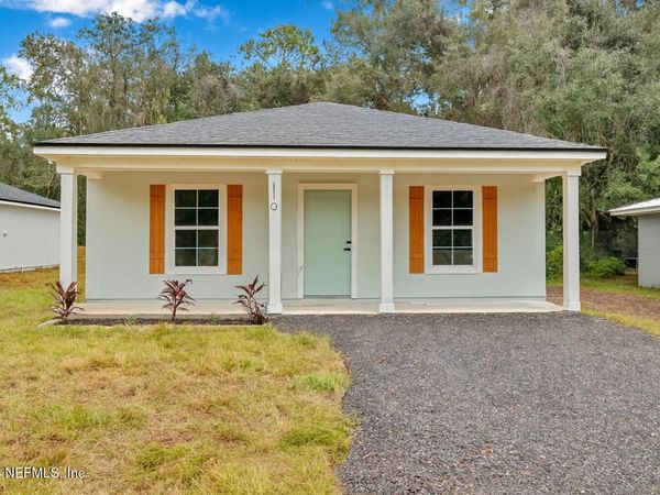 110 BIG APPLE Road, East Palatka, FL 32131